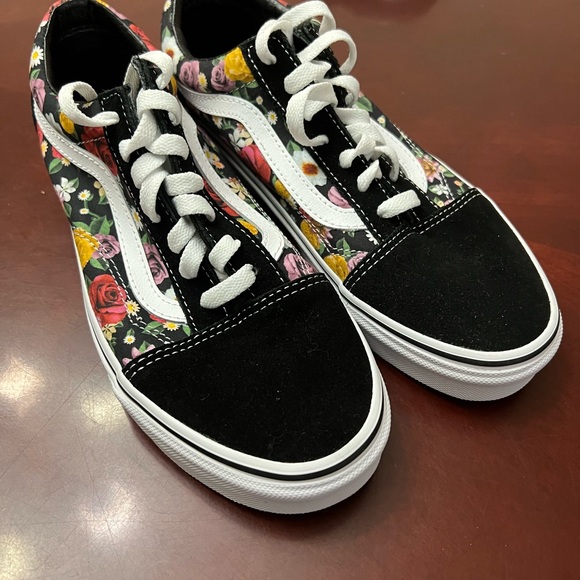 Vans “Off the wall” shoes - Picture 2 of 5